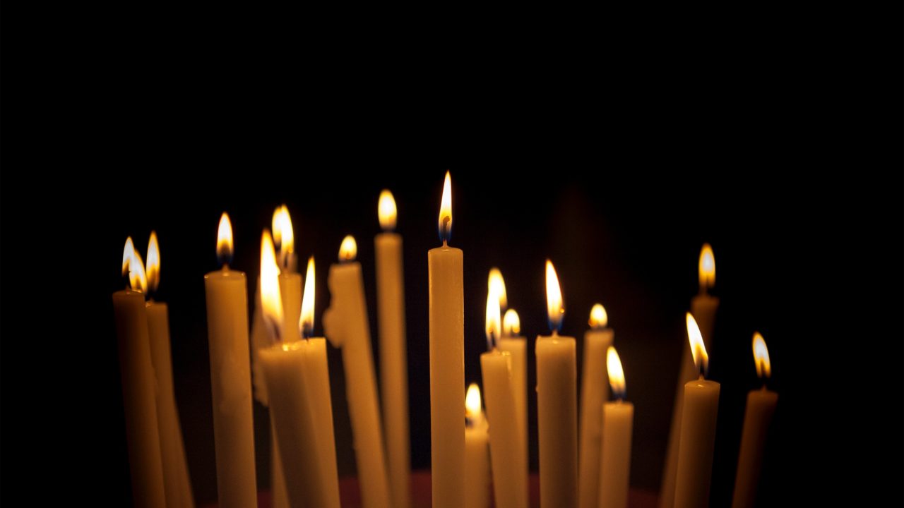 https://www.livehealthymag.com/wp-content/uploads/2018/06/candles-1280x720.jpg