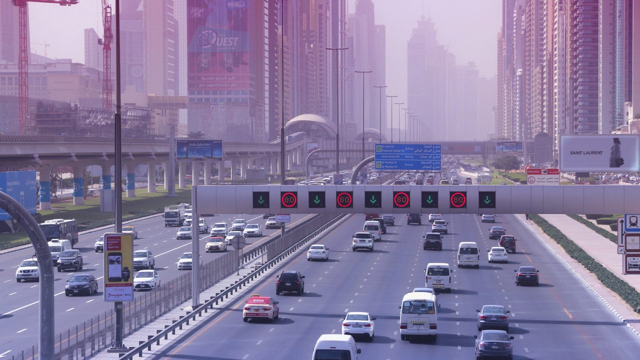 https://www.livehealthymag.com/wp-content/uploads/2022/02/pollution-Dubai-1280x720.jpg